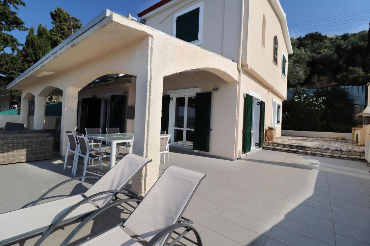 Villa Faiax Pyrgi  Exteriér fotografie