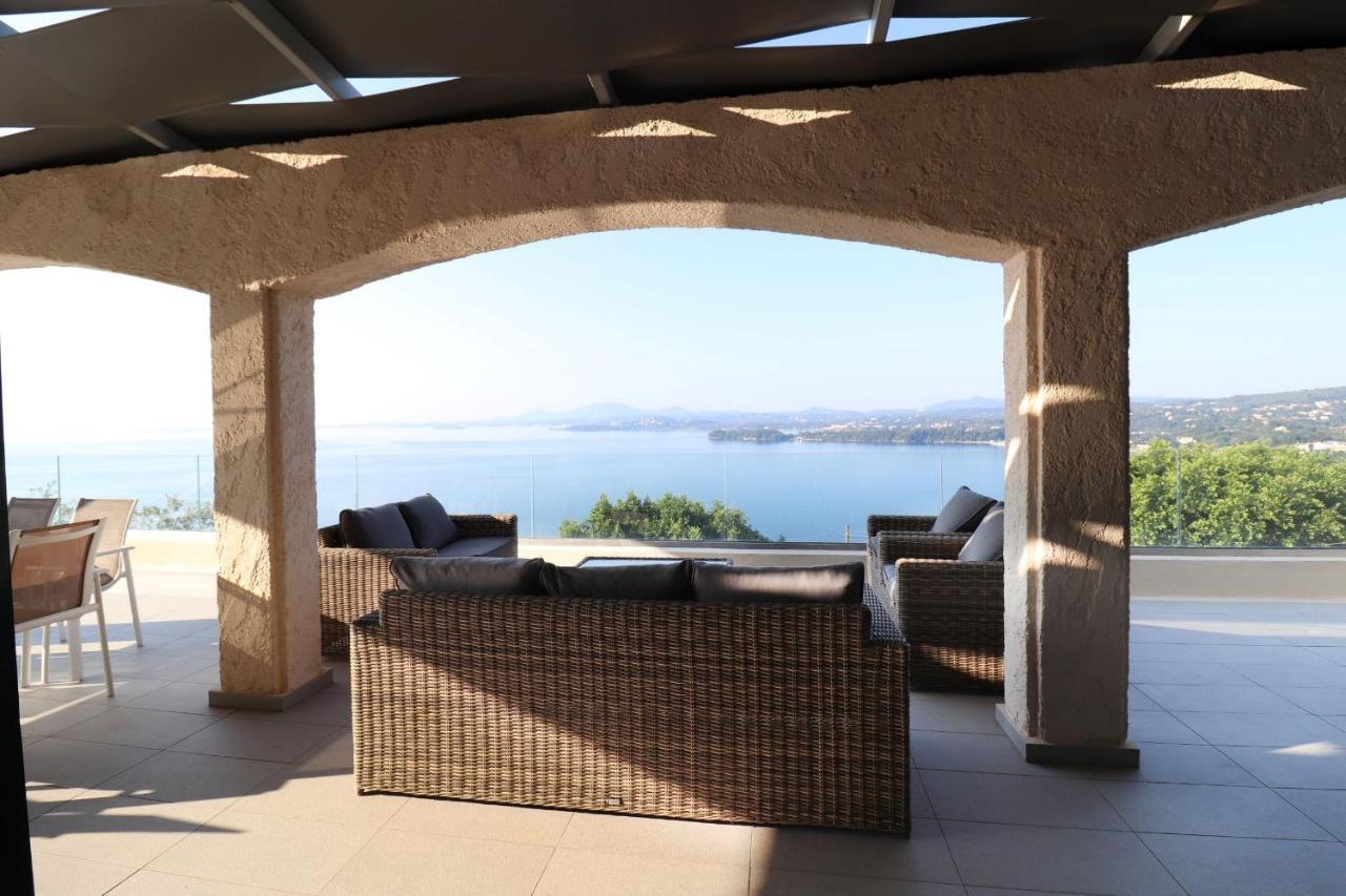 Villa Faiax Pyrgi  Exteriér fotografie